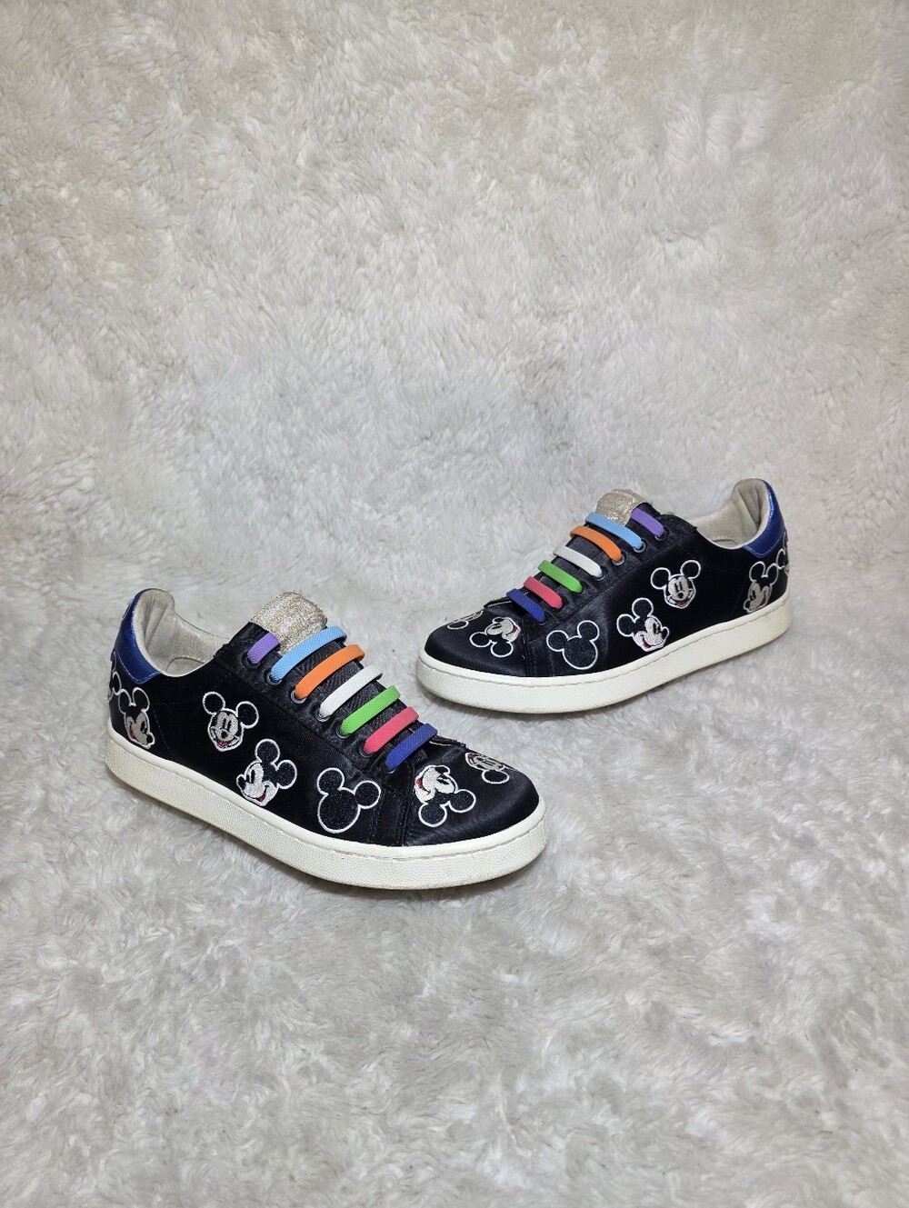 MOA Master of Arts Disney Mickey Mouse Satin Rainbow Low Top Sneakers US 7.5 38